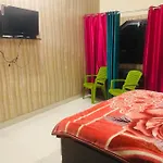 Maa Vaishno Home Stay Inn