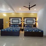 Hotel O Maa Yashodha Palace
