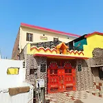 Hotel O Home Tulsi Satsang Bhawan Homestay