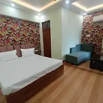Hotel O Ramaland Homestay