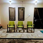 Shantiniketan 4Bhk Comfortable Family Stay In Ayodhya
