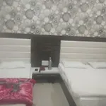 Shri Ram Hotel , Ayodhya
