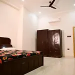 Surendra Villa Home Stay
