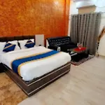 Guru Dev Palace Hotel & Lawn,Ayodhya