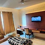 Rbs Hotel & Restaurant 5 Mint Walking Distance From Ram Janam Bhumi