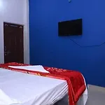 Oyo Home Om Shanti Palace
