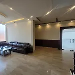 Neelkanth Hotel
