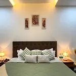 Guru Sadan A Luxe Stay