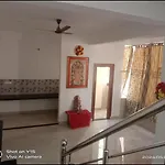 Ramanugrah Palace