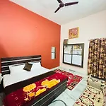 Yogeshwar Homestay