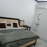 Hotel Krishna Cottage