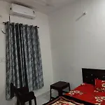 Shanti Palace Chudamani Chauraha Ayodhya