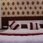 Hotel The Ramay Palace Ayodhya