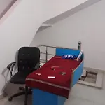 S K Shukla Guest House
