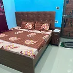 Shri Narayan Home Stay
