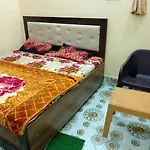 Tulsi Satsang Bhawan