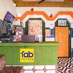 Fabhotel Raghunandan Inn