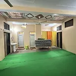Narayanam Paying Guest House
