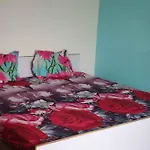 Rashi Home Stay