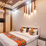 Fabhotel Uma Yugul
