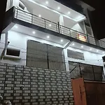 Kailasha Homestay And Guest House