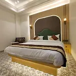 Hotel The Raghavas\'