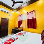 Krishnanand Palace Home Stay Ram Mandir 900 Mtr