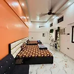 Krishnanand Palace Homestay Ayodhya