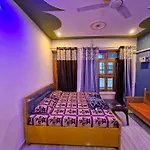 Shree Shyam Palace Homestay Near Ramjanmbhoomi