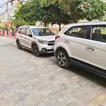 Om Home Stay Ac Rooms