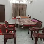 Laddoo Gopal Homestay