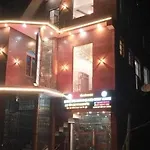 Hotel O Siya Raman