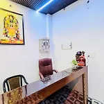 Ravindra Geeta Inn
