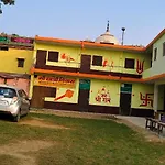 Yatri Niwas