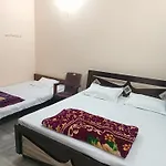 Raghuvardham Delux 1 Double Bed, 1 Single Bed Room