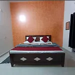 Ramam Hotel By Naavagat 700Mtr From Shri Ram Janambhumi Ayodhya