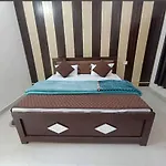 Ramam Hotel By Naavagat 700Mtr From Shri Ram Janambhumi Ayodhya