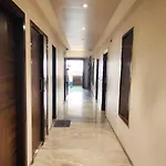 Ayodhya Hotel Raghubir Homestay - Perfect Location With Comfortable Room