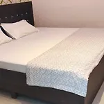 Hotel O Home Shree Narayana Homestay