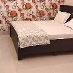 Hotel O Home Shree Narayana Homestay