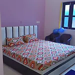 Ram Ji Paying Guest House