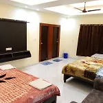Kaka Guest House