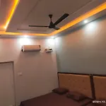 Nigam Homestay Ground Floor 300M Ram Mandir