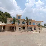 Hotel O Home Kanak Hotel & Resort Homestay