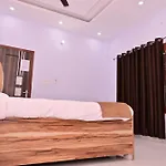 Anandam Palace