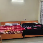 Geeta Teerth Guest House