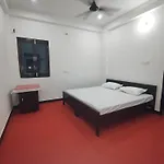 H Y Home Stay