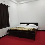 H Y Home Stay