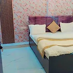Maa Sharda Guest House