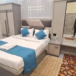 Gaurav Inn